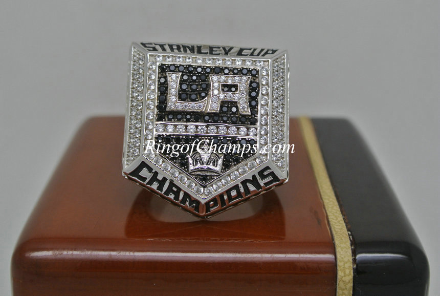 2014 Los Angeles Kings Stanley Cup Championship Ring